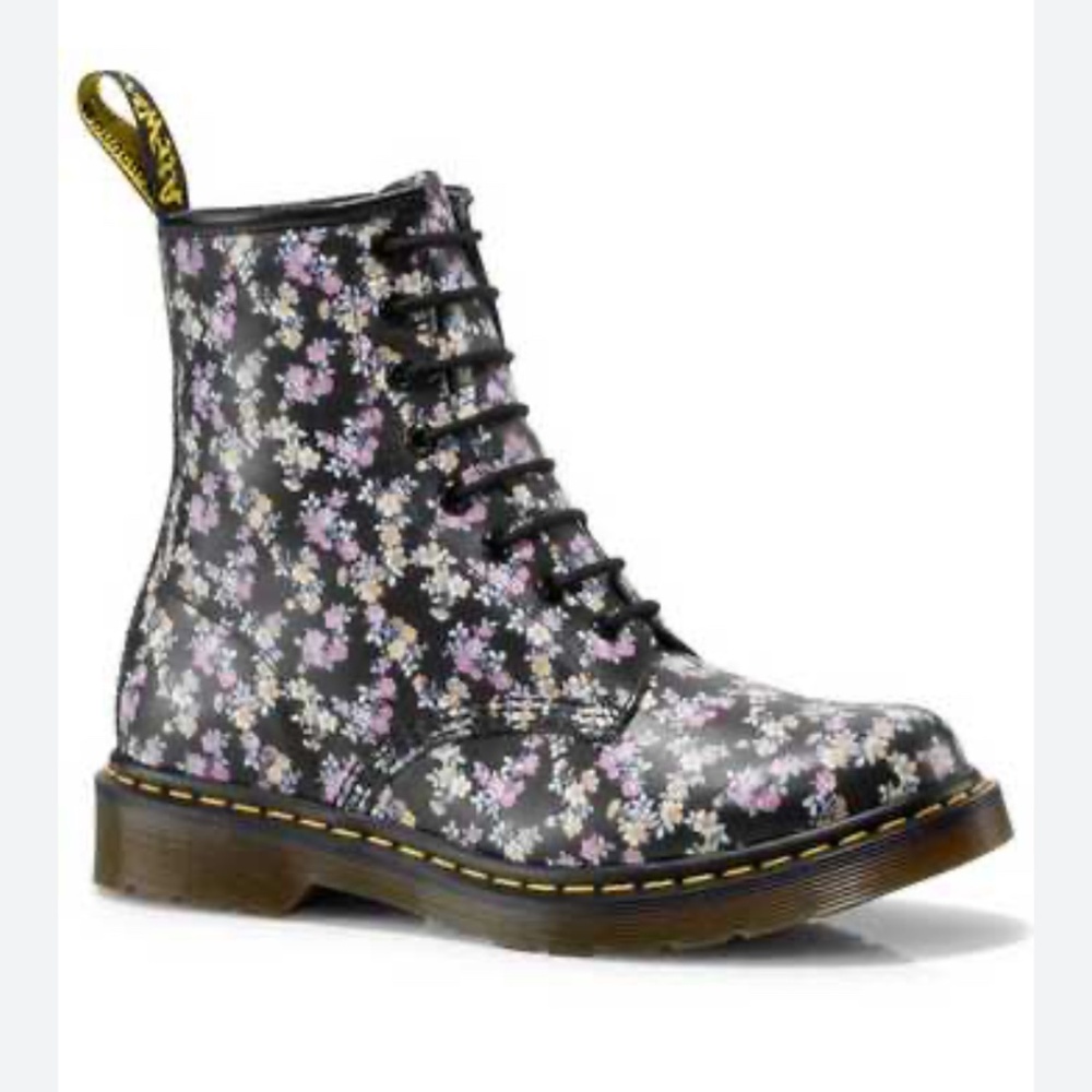 Floral print, Doc Martens boots